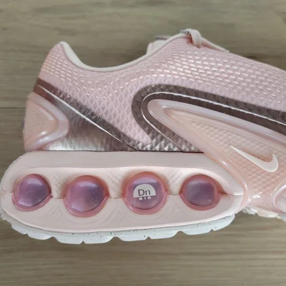 ✨Nike Air Max DN Low Size 8 Men's Shoes Sneakers Washed Peach Coral HV4861-601 - Picture 6 of 10
